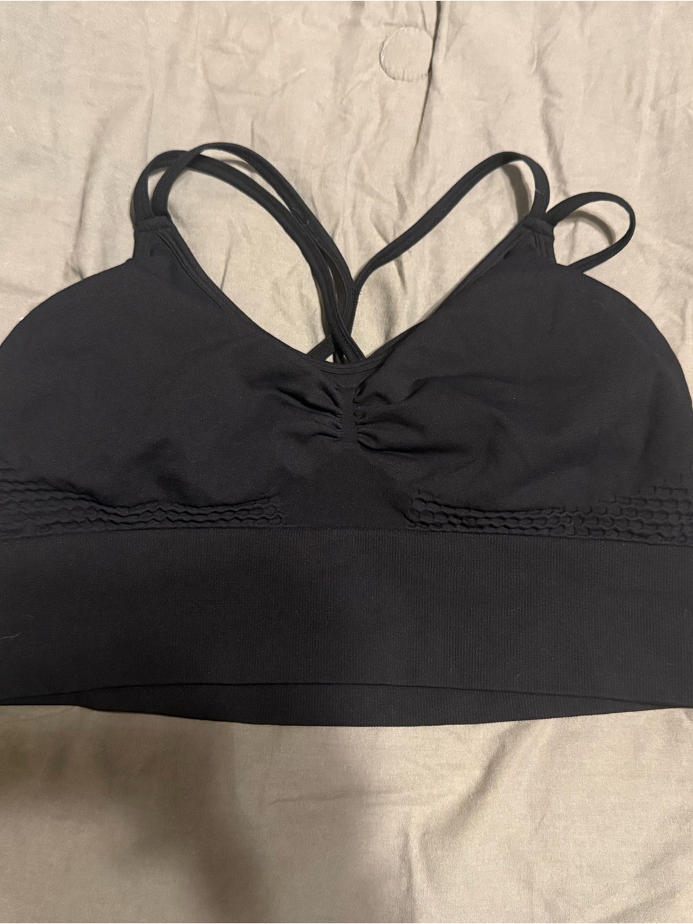 Seamless Strappy Black Sports Bralette